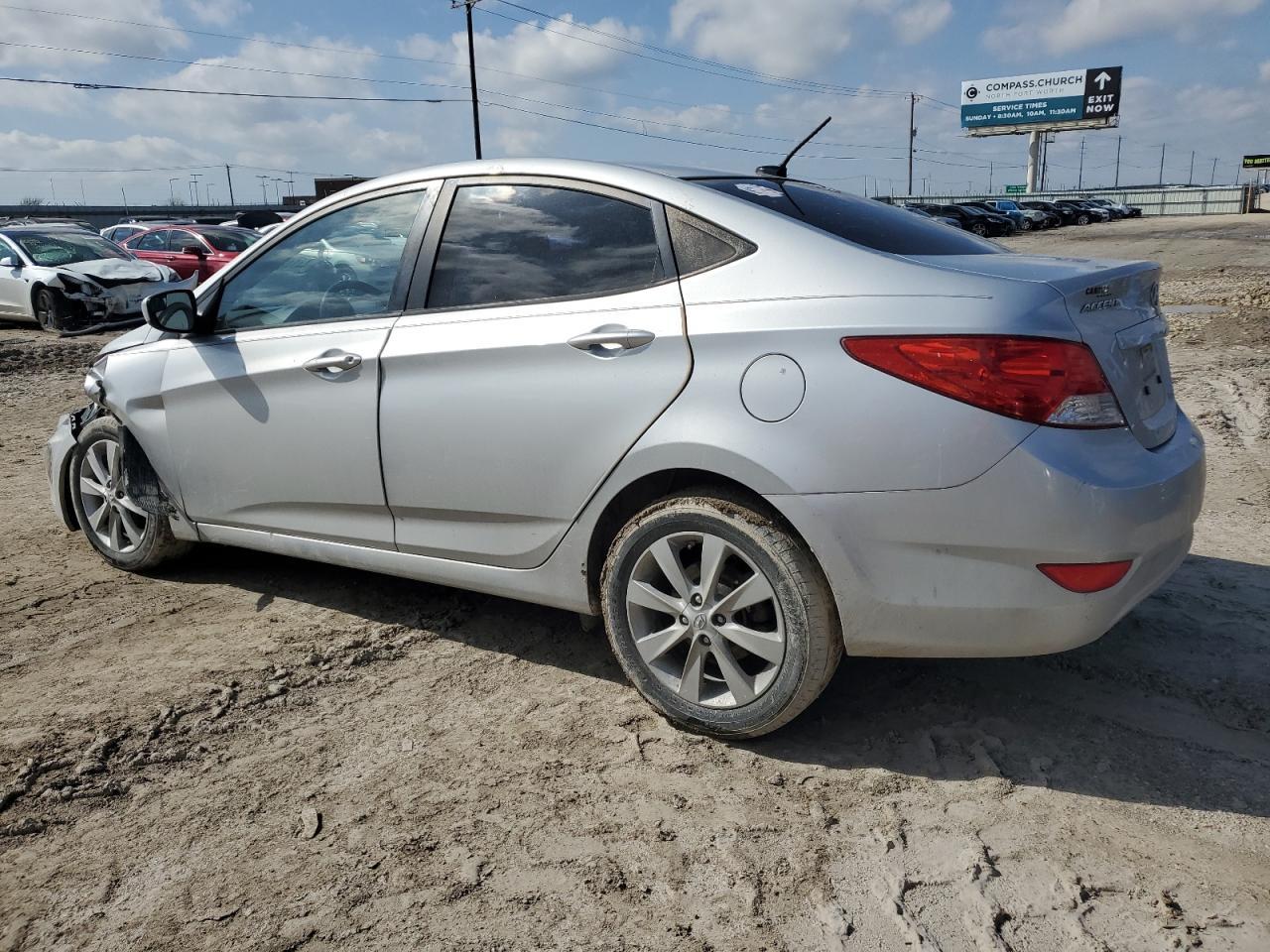 2014 HYUNDAI ACCENT GLS - Image 2