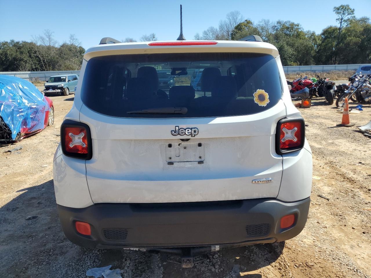 2016 JEEP RENEGADE L - Фото 6