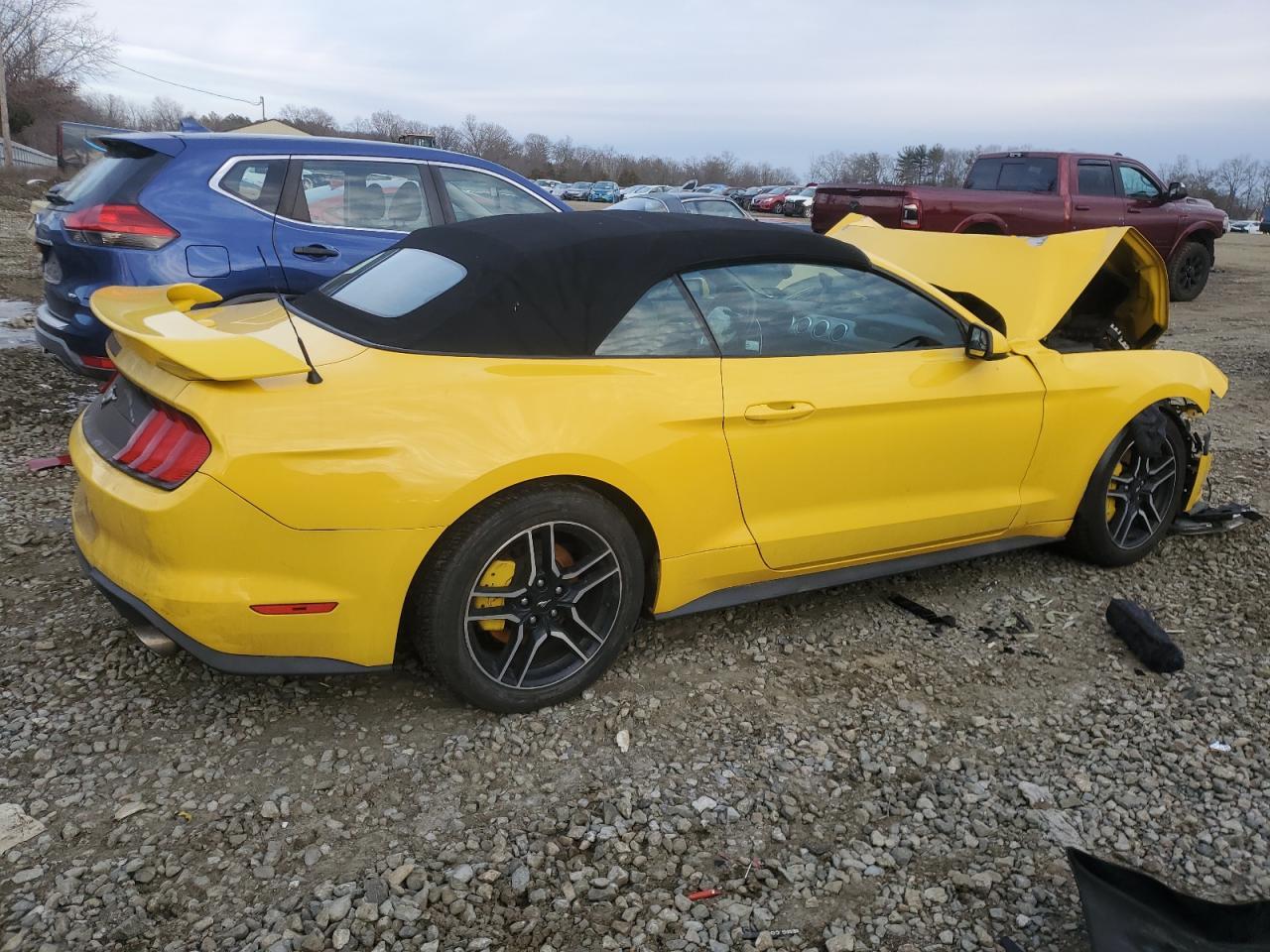 2018 FORD MUSTANG - Фото 3