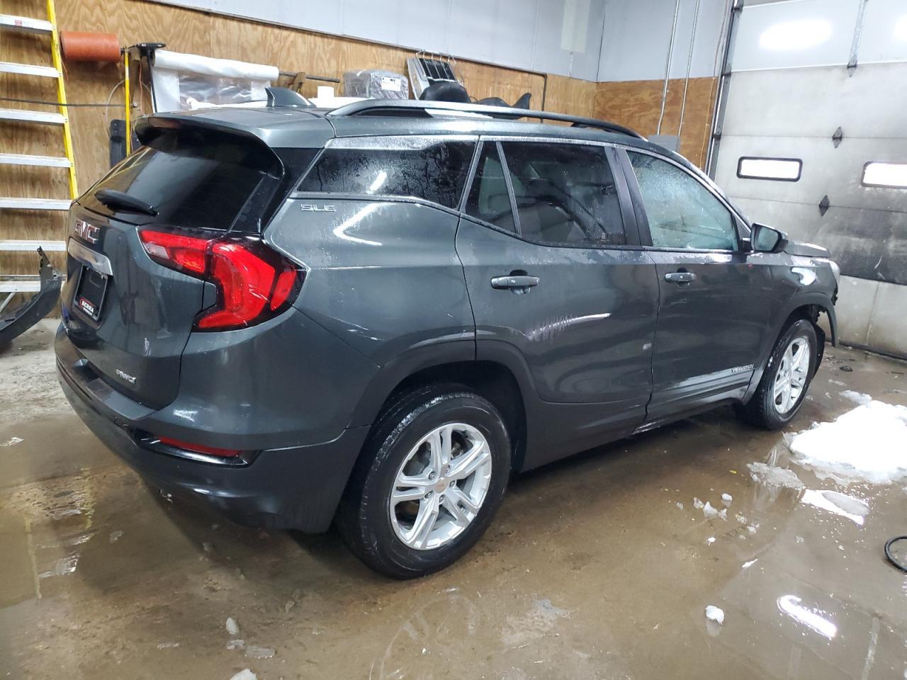 2021 GMC TERRAIN SL - Image 3