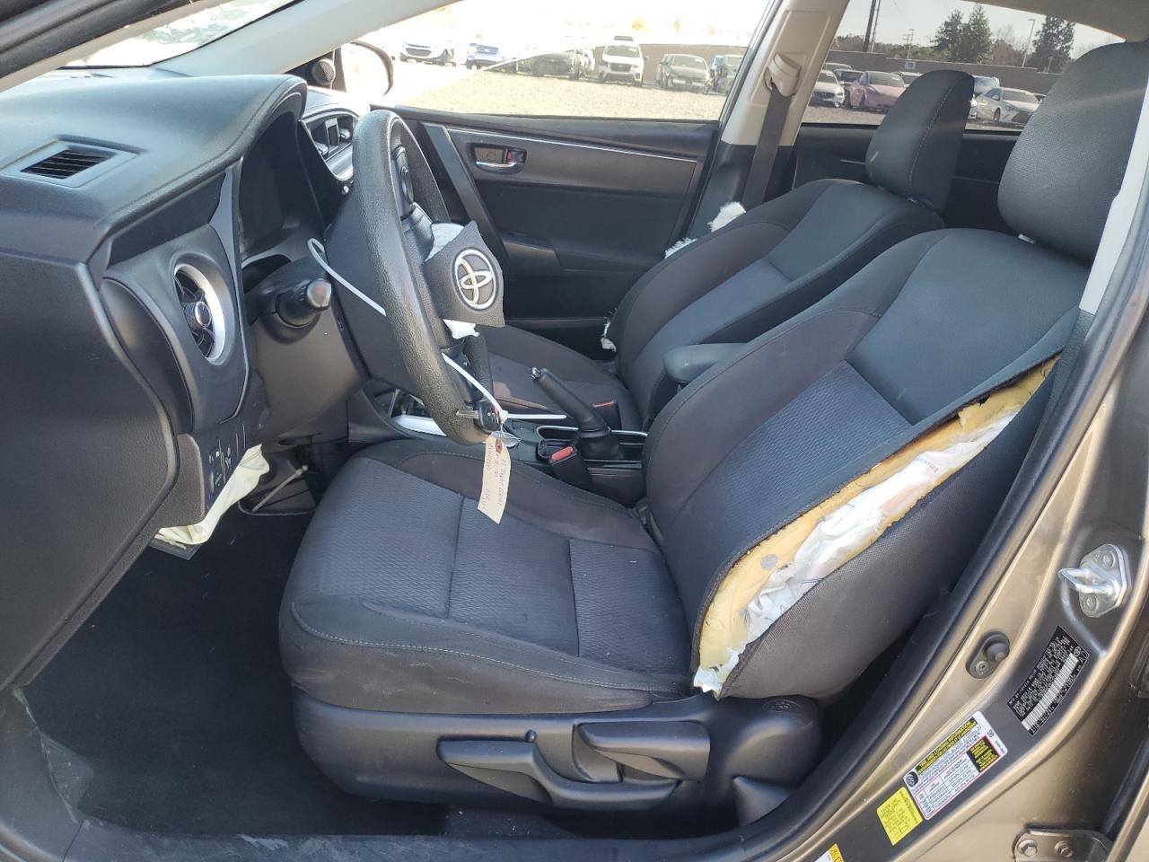2019 TOYOTA COROLLA L - Image 7