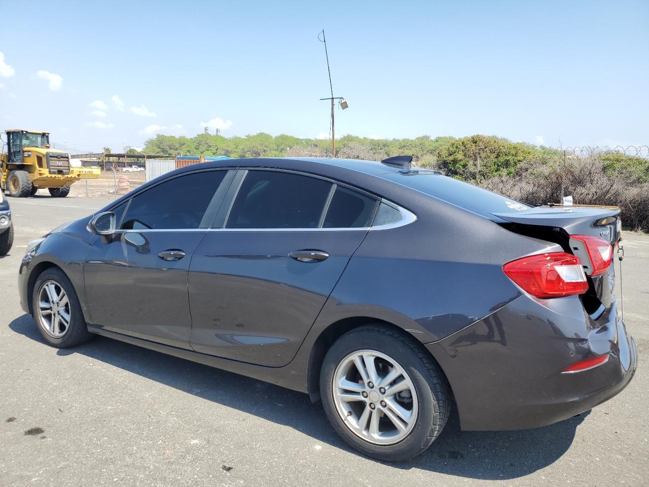 2017 CHEVROLET CRUZE LT - Фото 2
