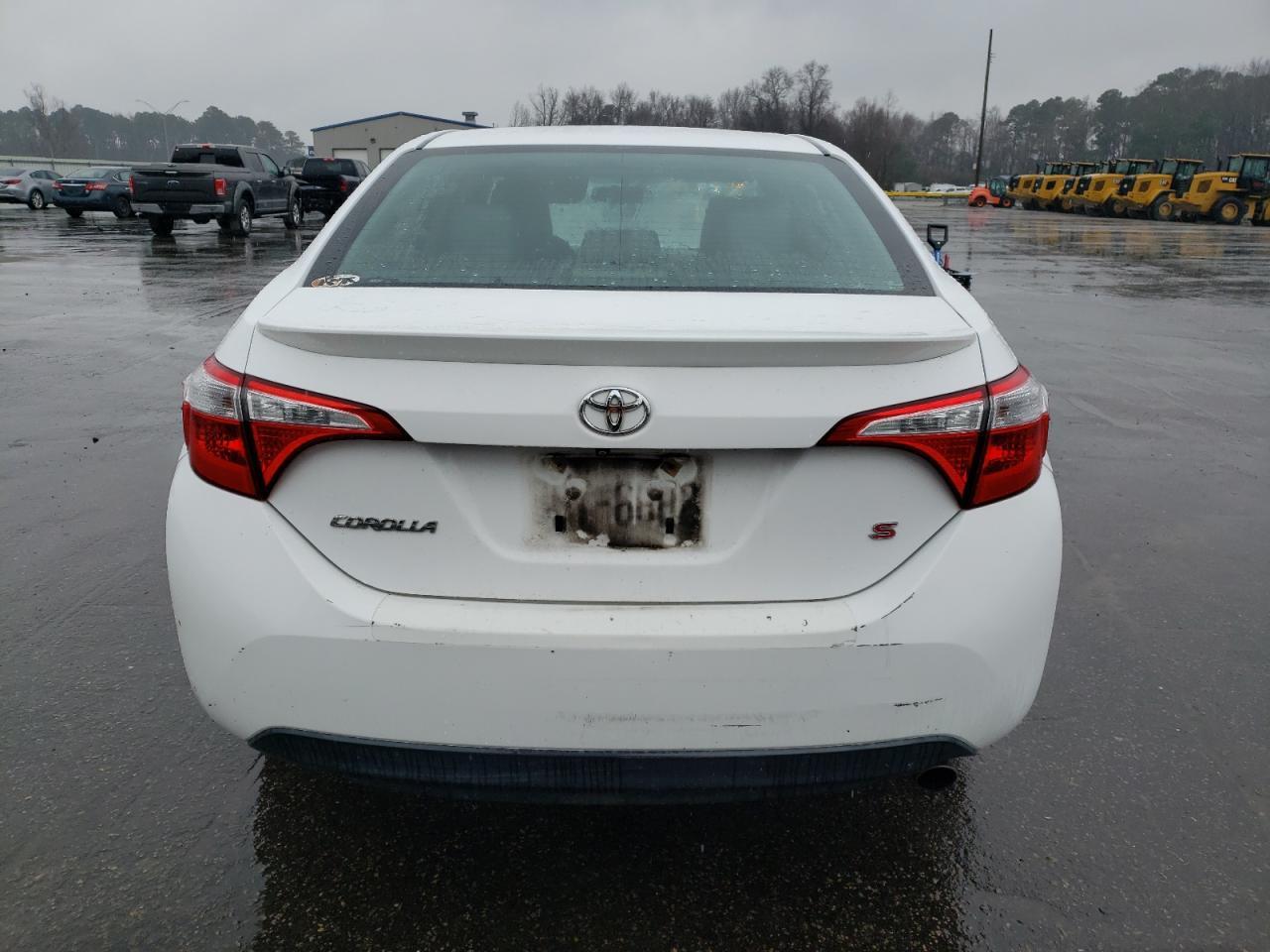 2015 TOYOTA COROLLA L - Image 6