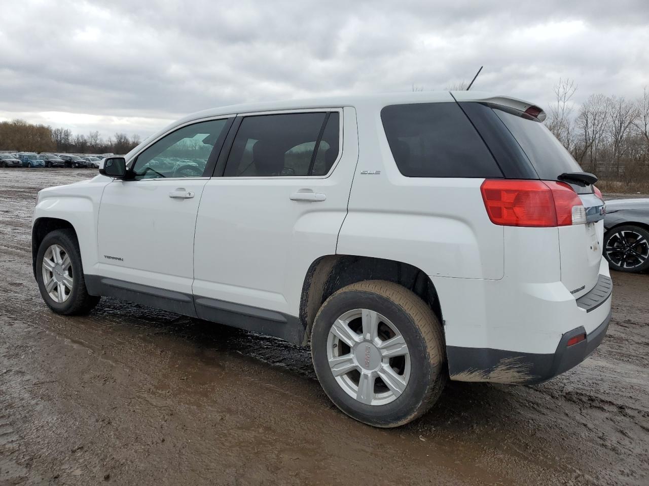 2014 GMC TERRAIN SL - Фото 2