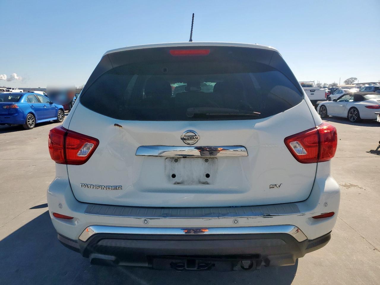 2018 NISSAN PATHFINDER - Фото 6