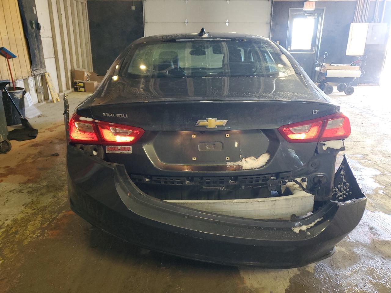 2017 CHEVROLET MALIBU LT - Image 6
