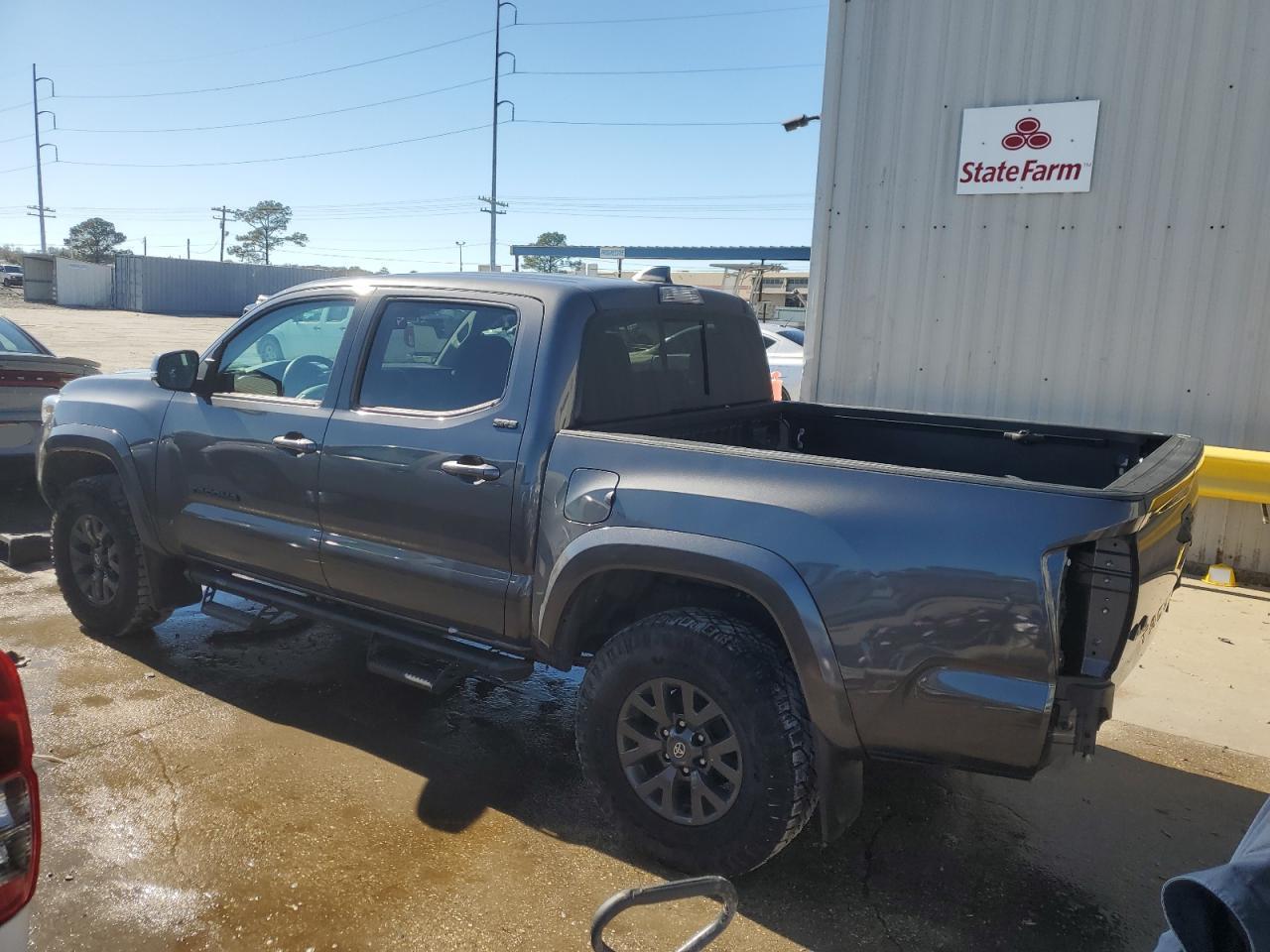 2023 TOYOTA TACOMA DOU - Фото 2