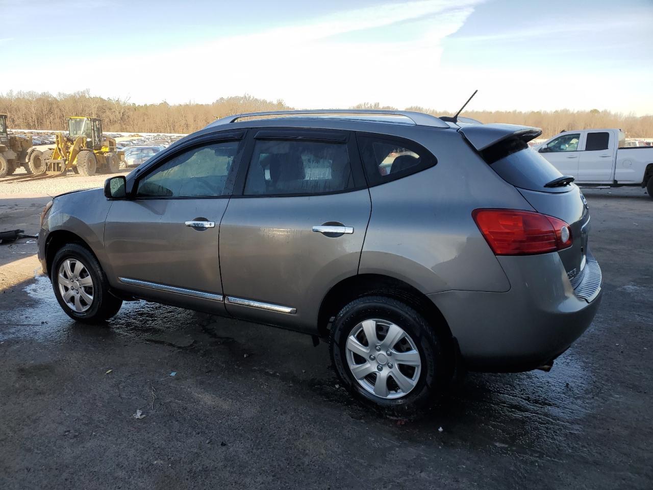 2014 NISSAN ROGUE SELE - Image 2