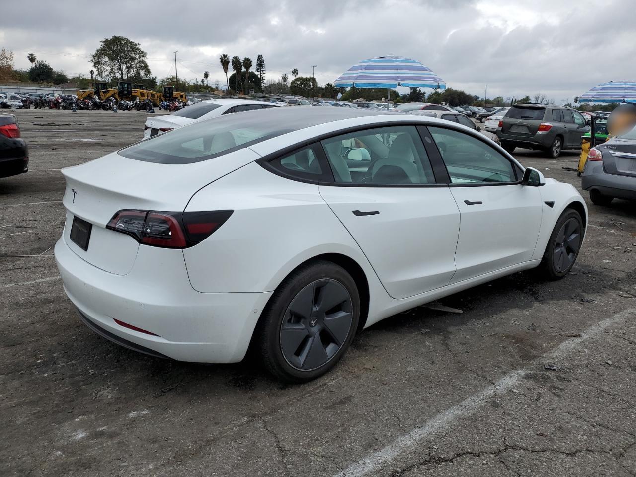 2022 TESLA MODEL 3 - Image 3