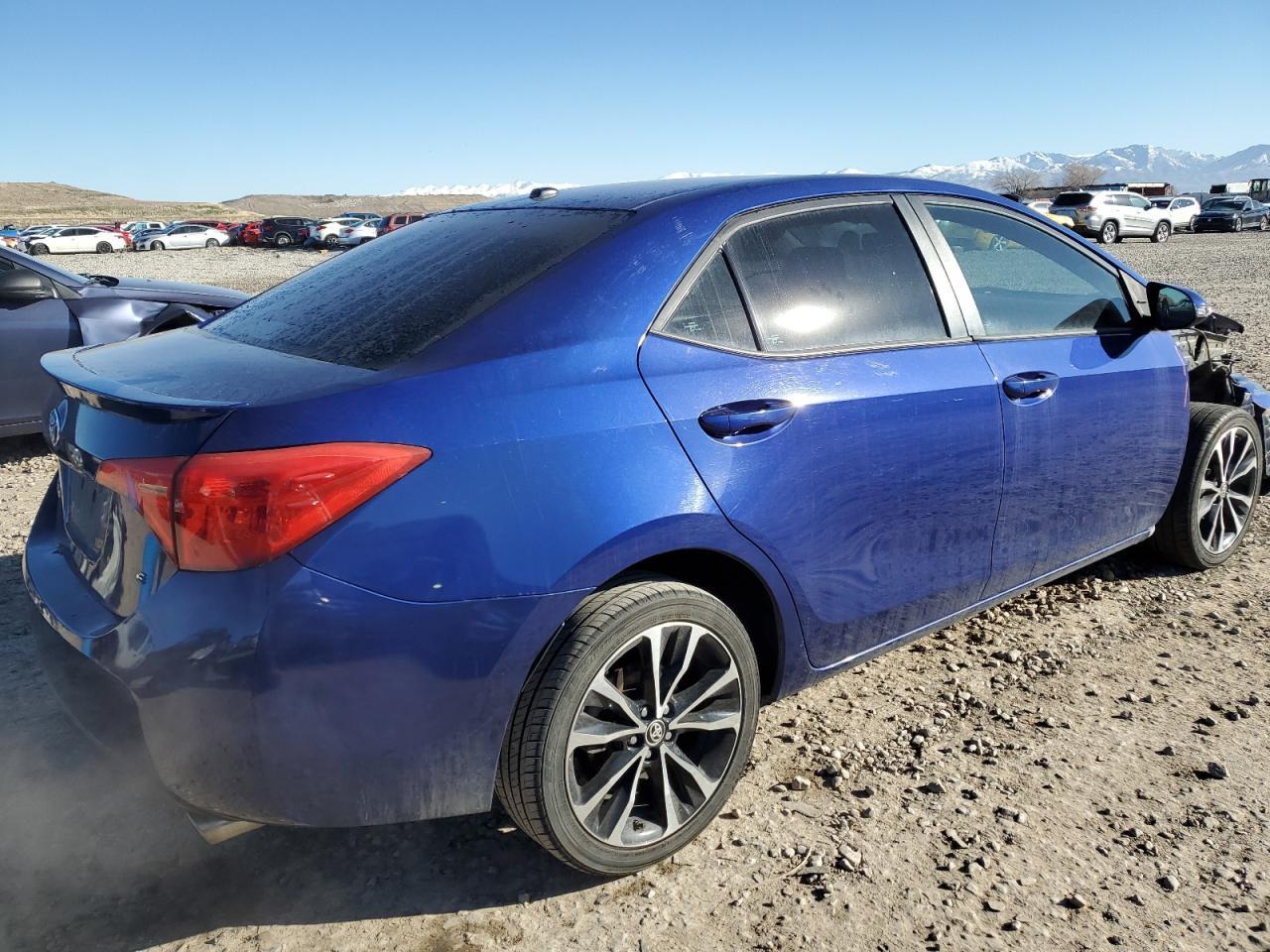 2018 TOYOTA COROLLA L - Image 3