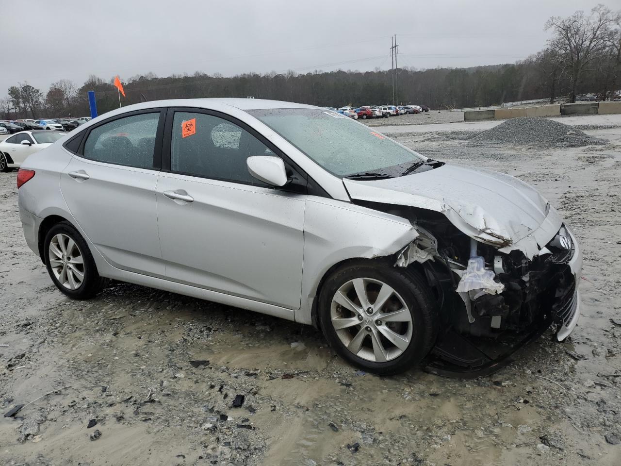 2014 HYUNDAI ACCENT GLS - Фото 4