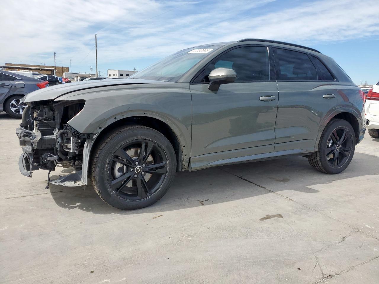 2022 AUDI Q3 PREMIUM