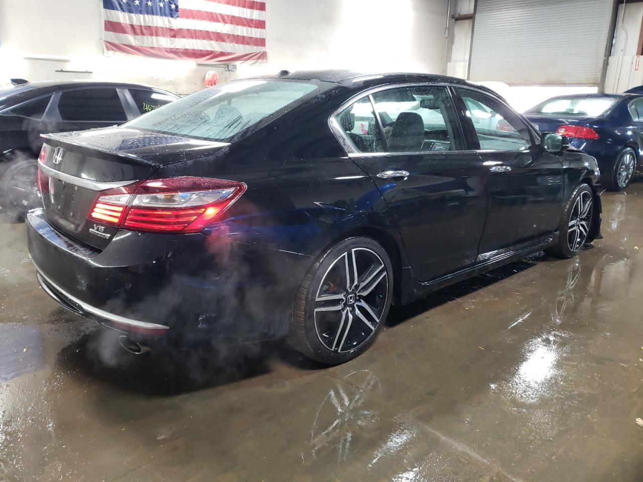 2016 HONDA ACCORD TOU - Фото 3