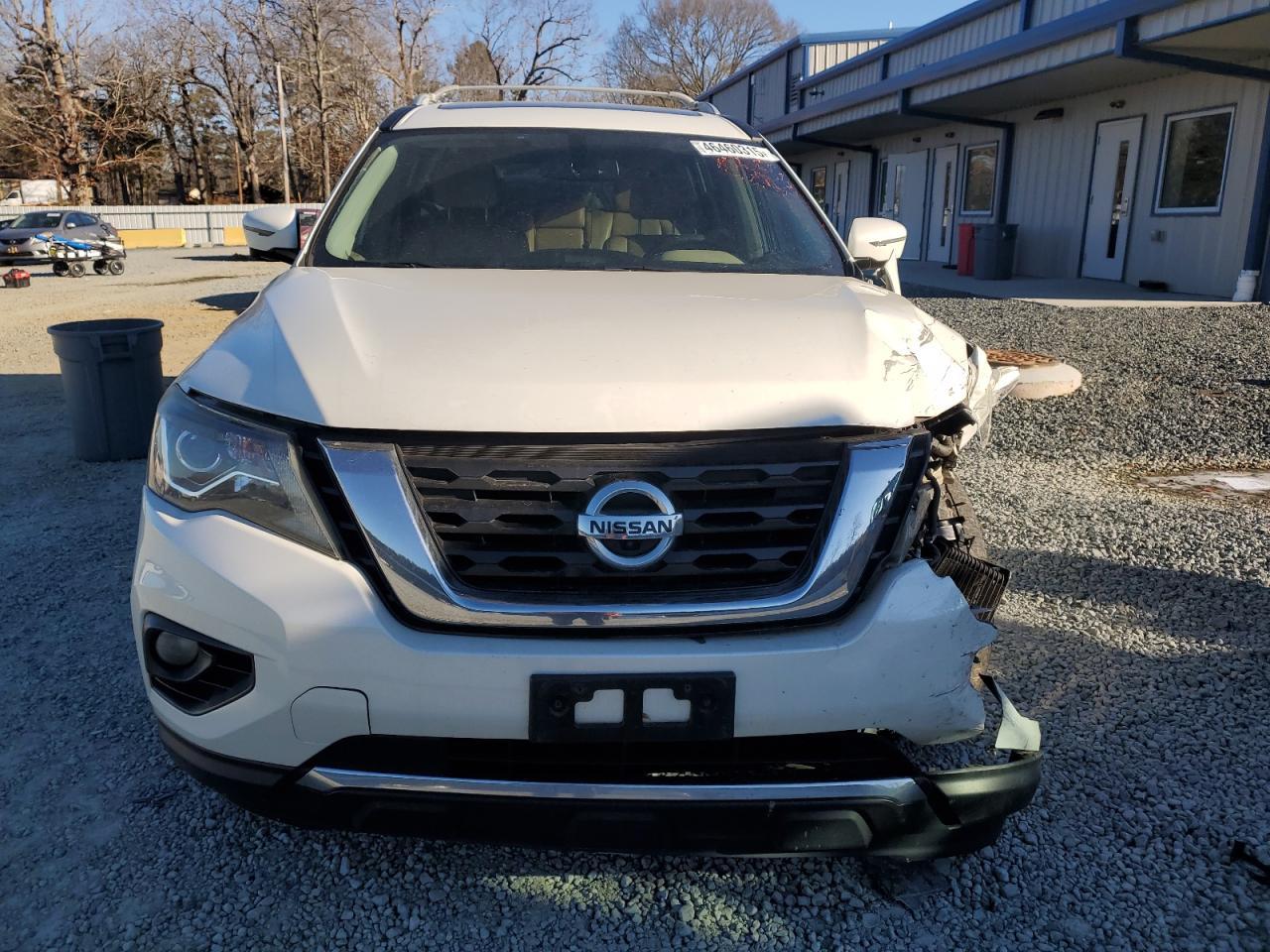 2017 NISSAN PATHFINDER - Image 5