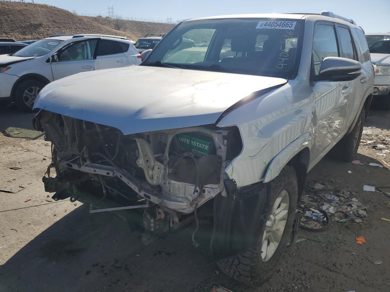 2018 TOYOTA 4RUNNER SR