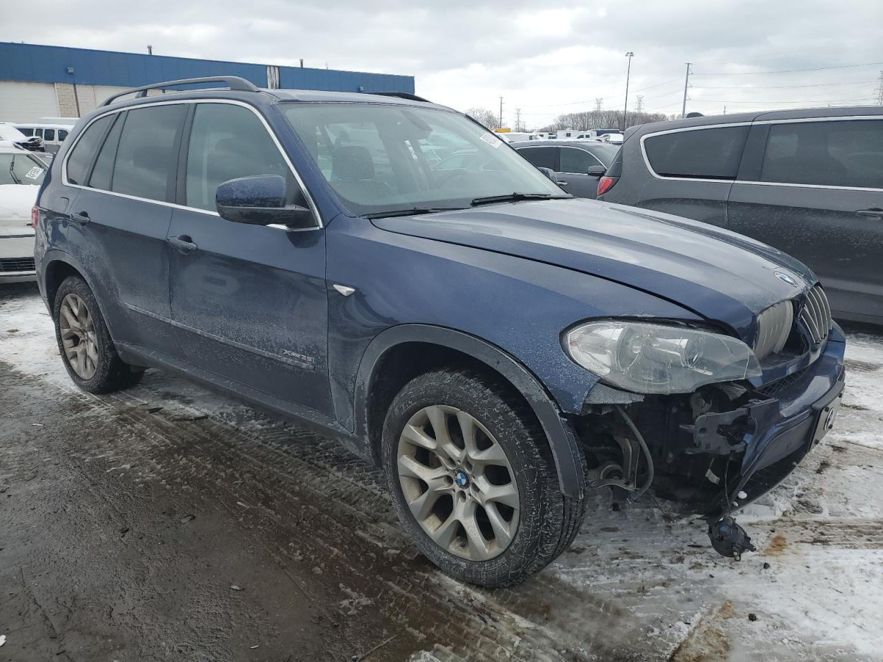 2013 BMW X5 XDRIVE3 - Image 4