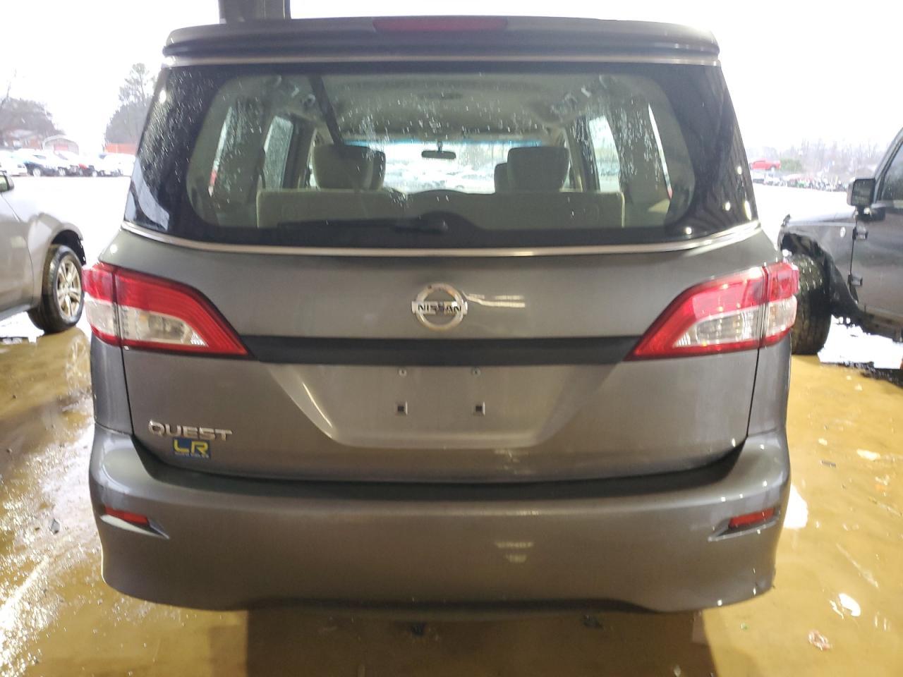 2014 NISSAN QUEST S - Фото 6