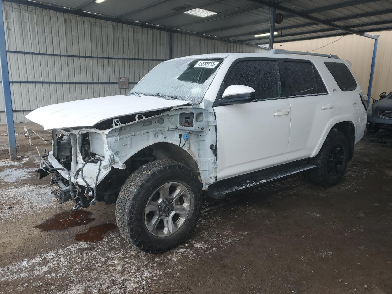 2018 TOYOTA 4RUNNER SR
