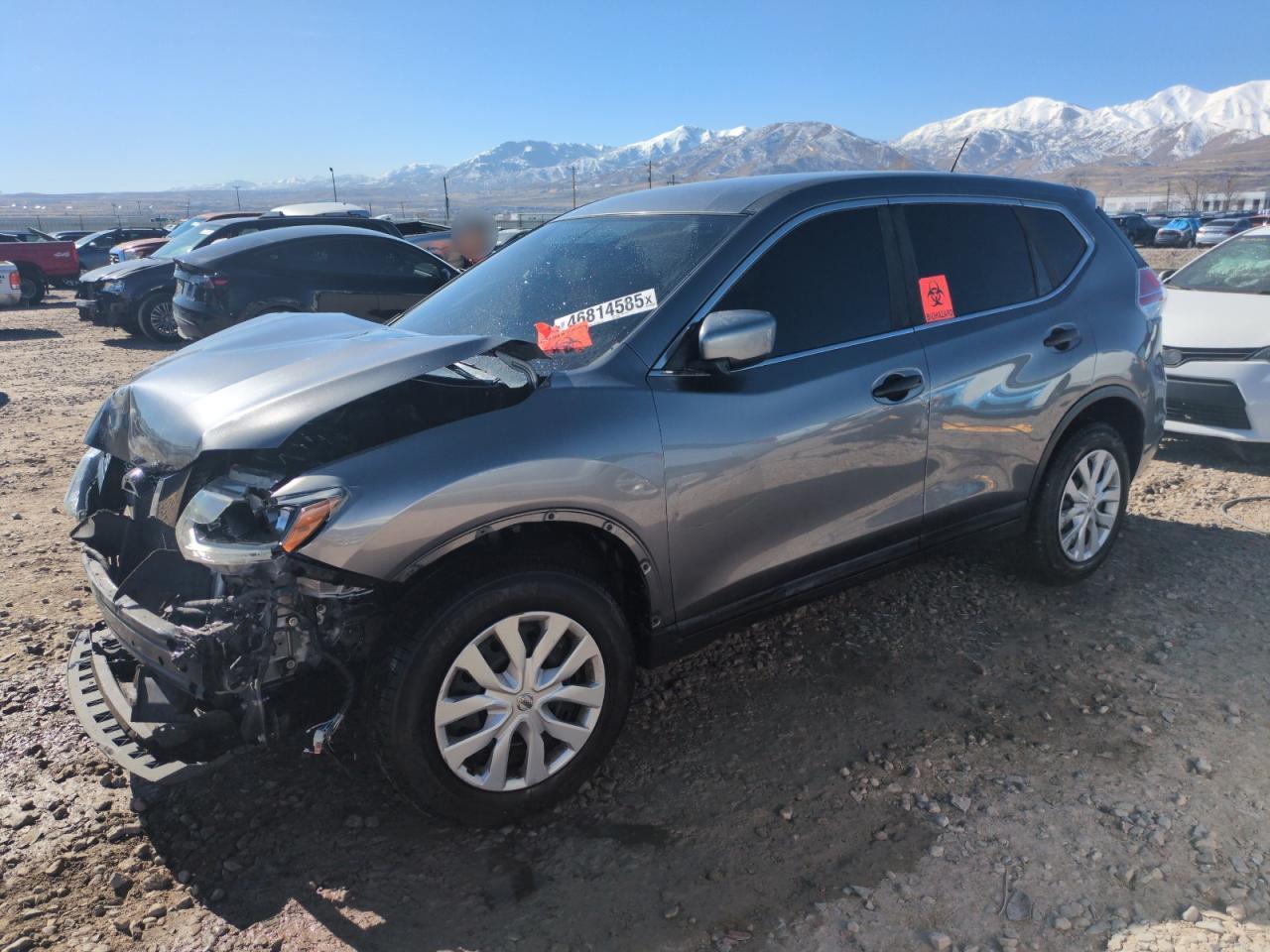2016 NISSAN ROGUE S