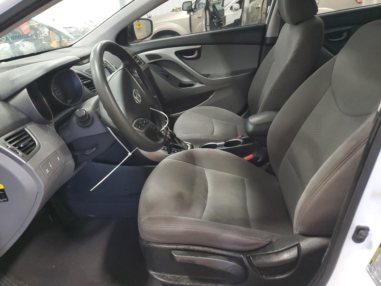 2014 HYUNDAI ELANTRA SE - Image 7