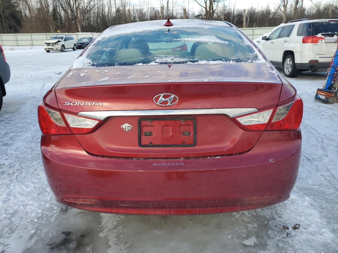 2013 HYUNDAI SONATA GLS - Image 6