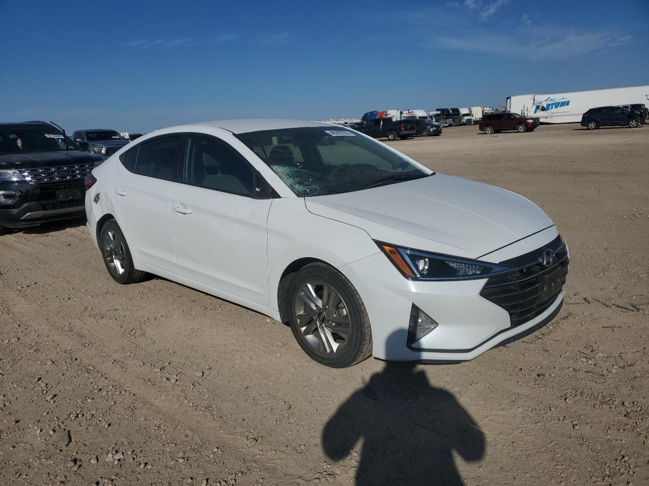 2019 HYUNDAI ELANTRA SE - Фото 4