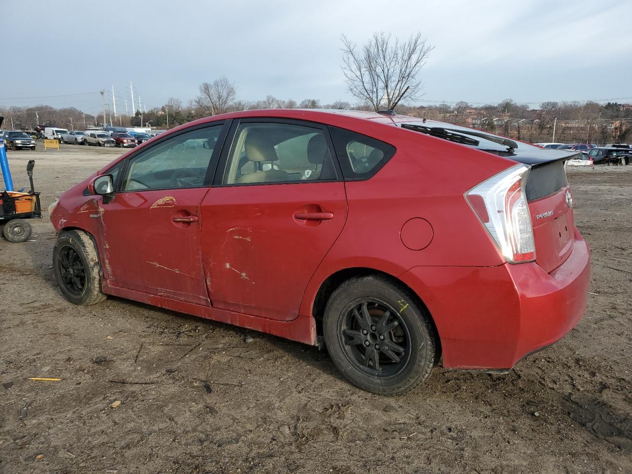 2015 TOYOTA PRIUS - Фото 2