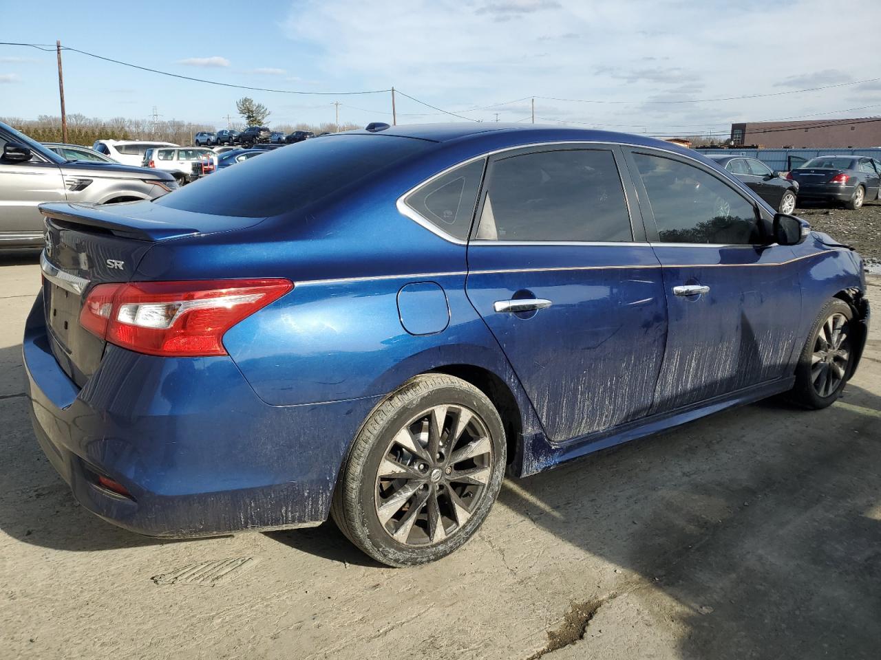 2017 NISSAN SENTRA - Фото 3