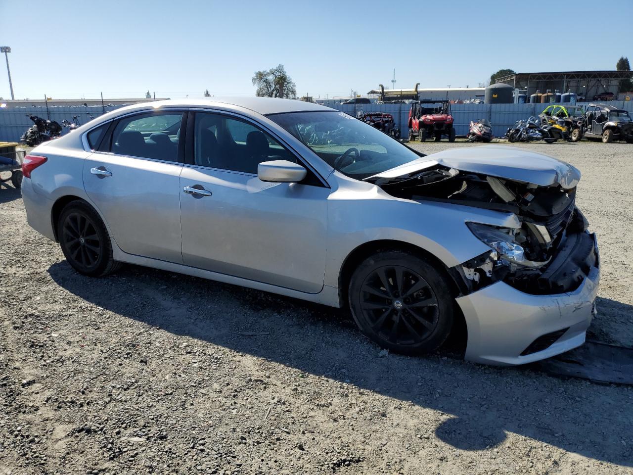 2017 NISSAN ALTIMA 2.5 - Фото 4