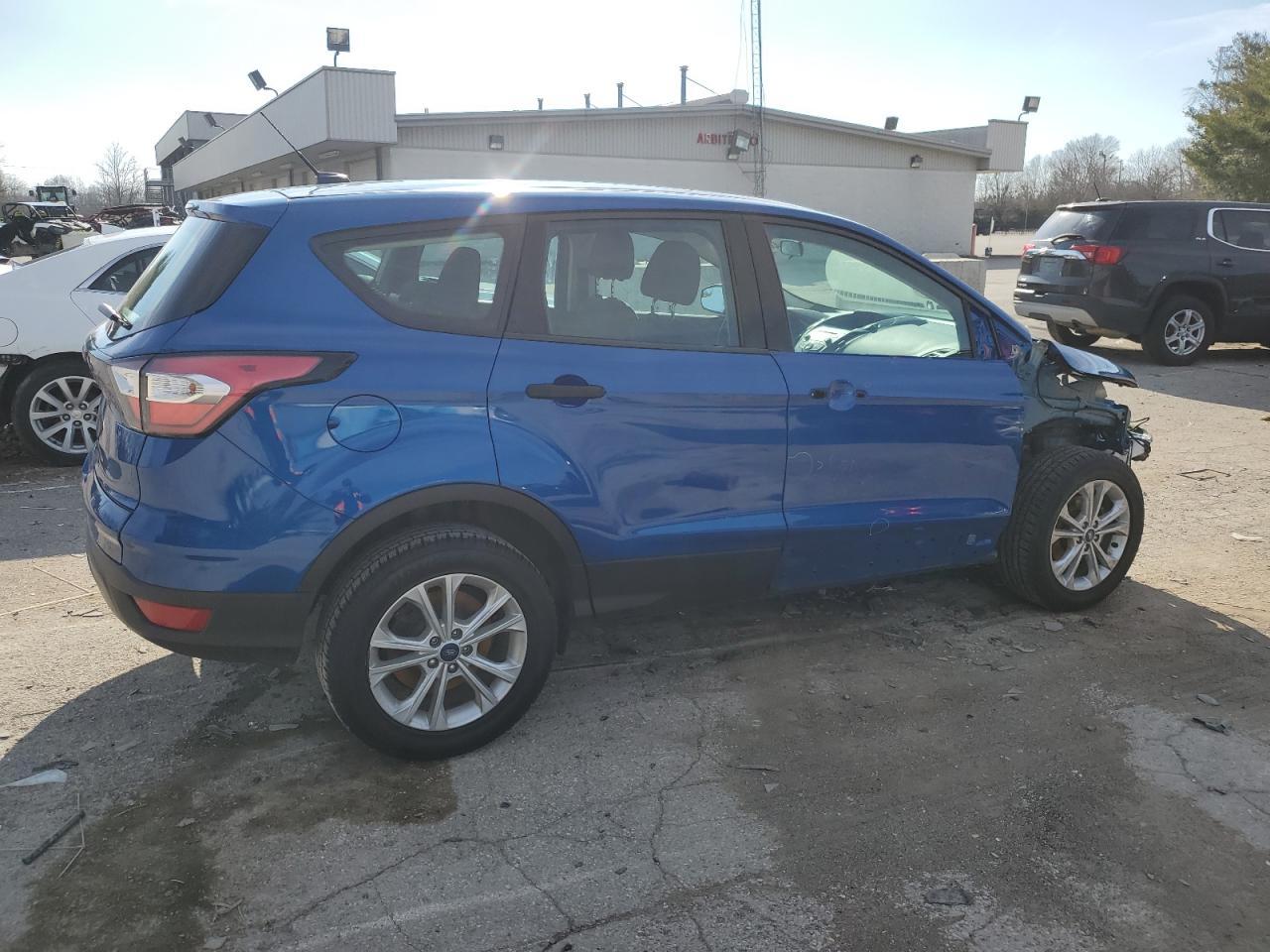 2017 FORD ESCAPE S - Image 3