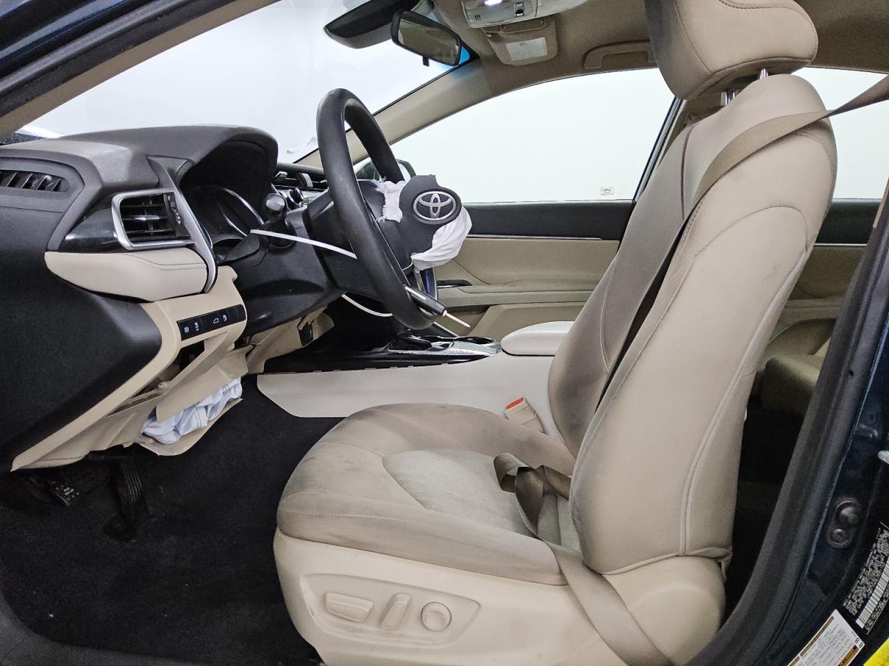 2018 TOYOTA CAMRY L - Image 7
