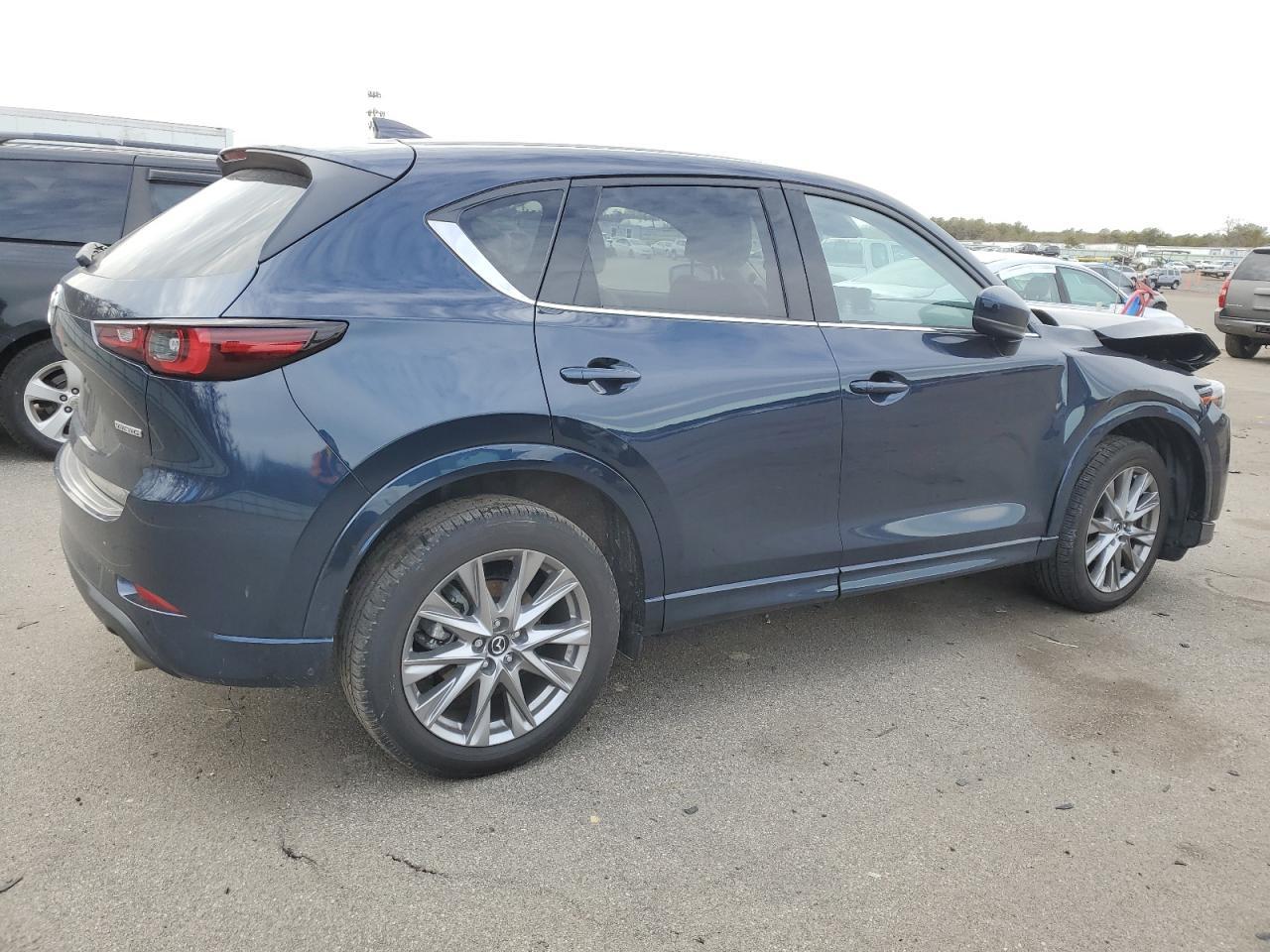 2024 MAZDA CX-5 PREMI - Image 3