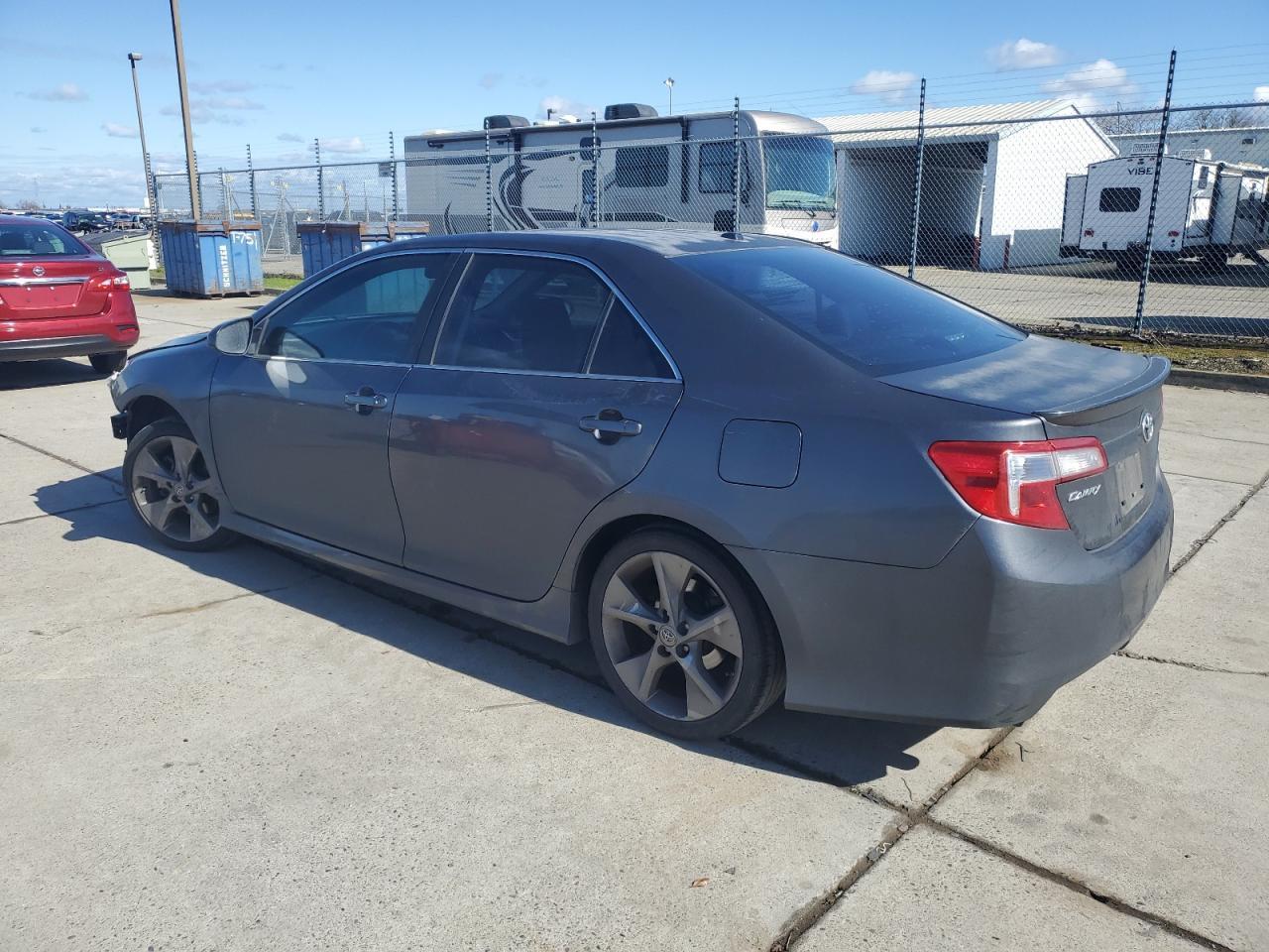 2012 TOYOTA CAMRY SE - Image 2