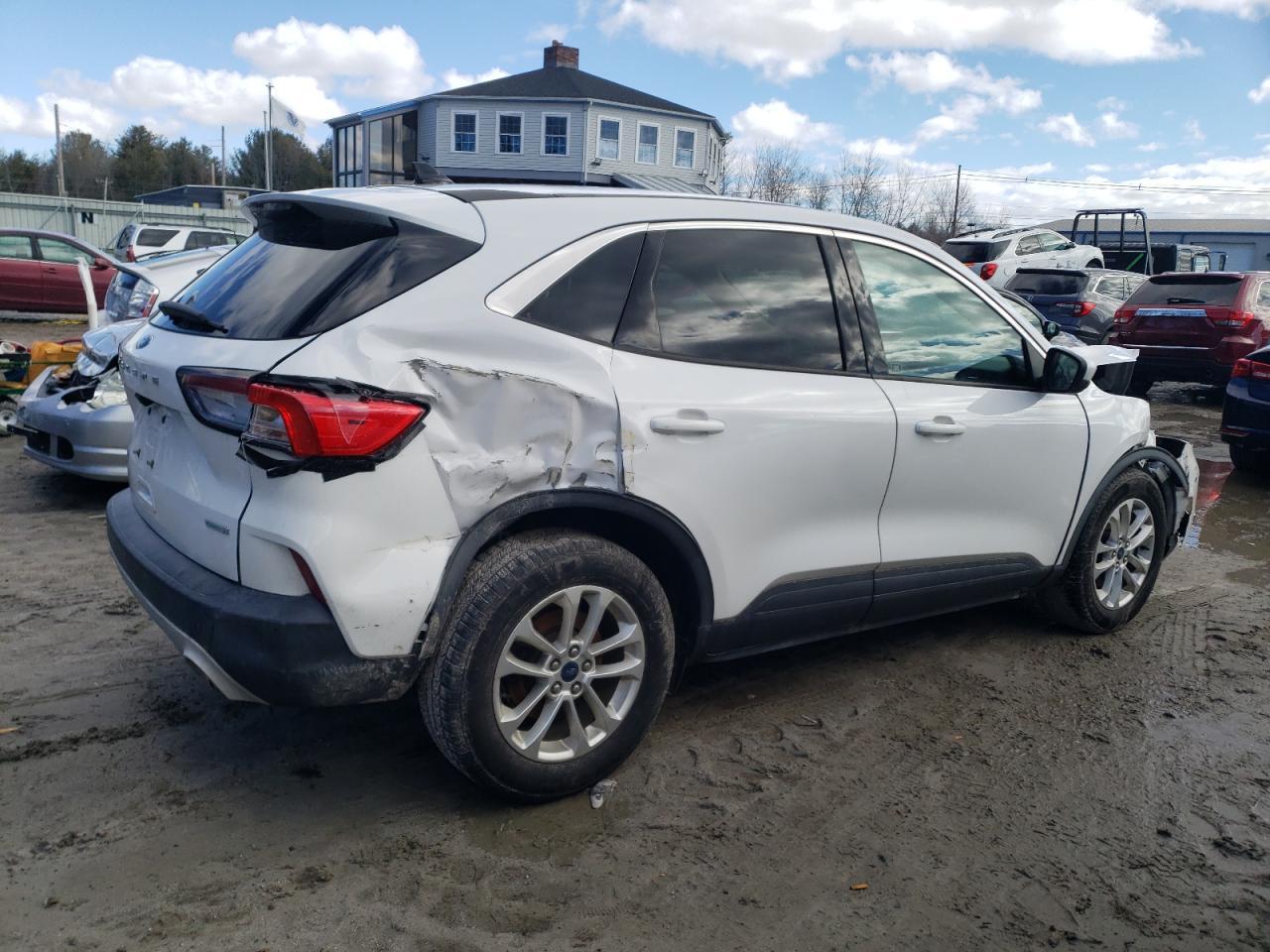 2020 FORD ESCAPE SE - Фото 3