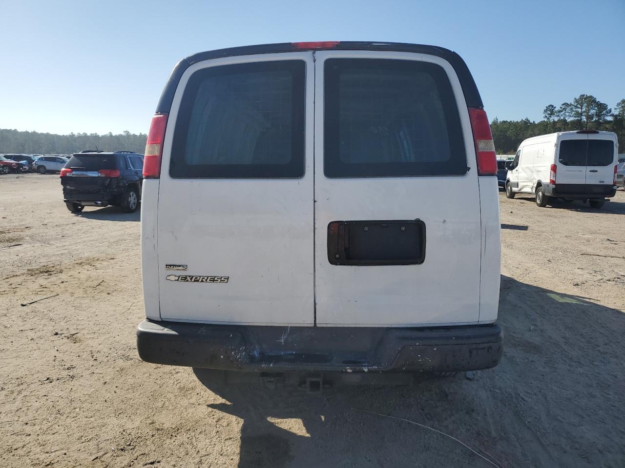 2010 CHEVROLET EXPRESS G3 - Image 6