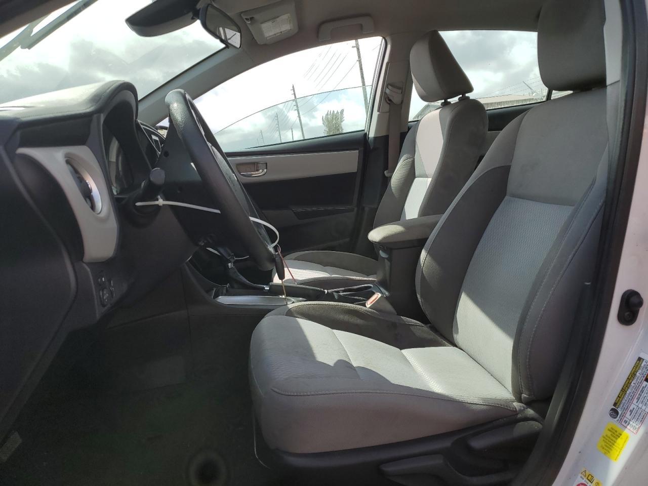 2018 TOYOTA COROLLA L - Image 7