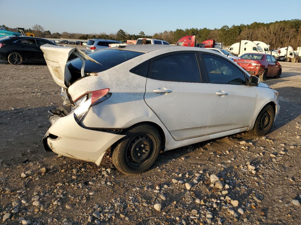 2017 HYUNDAI ACCENT SE - Image 3