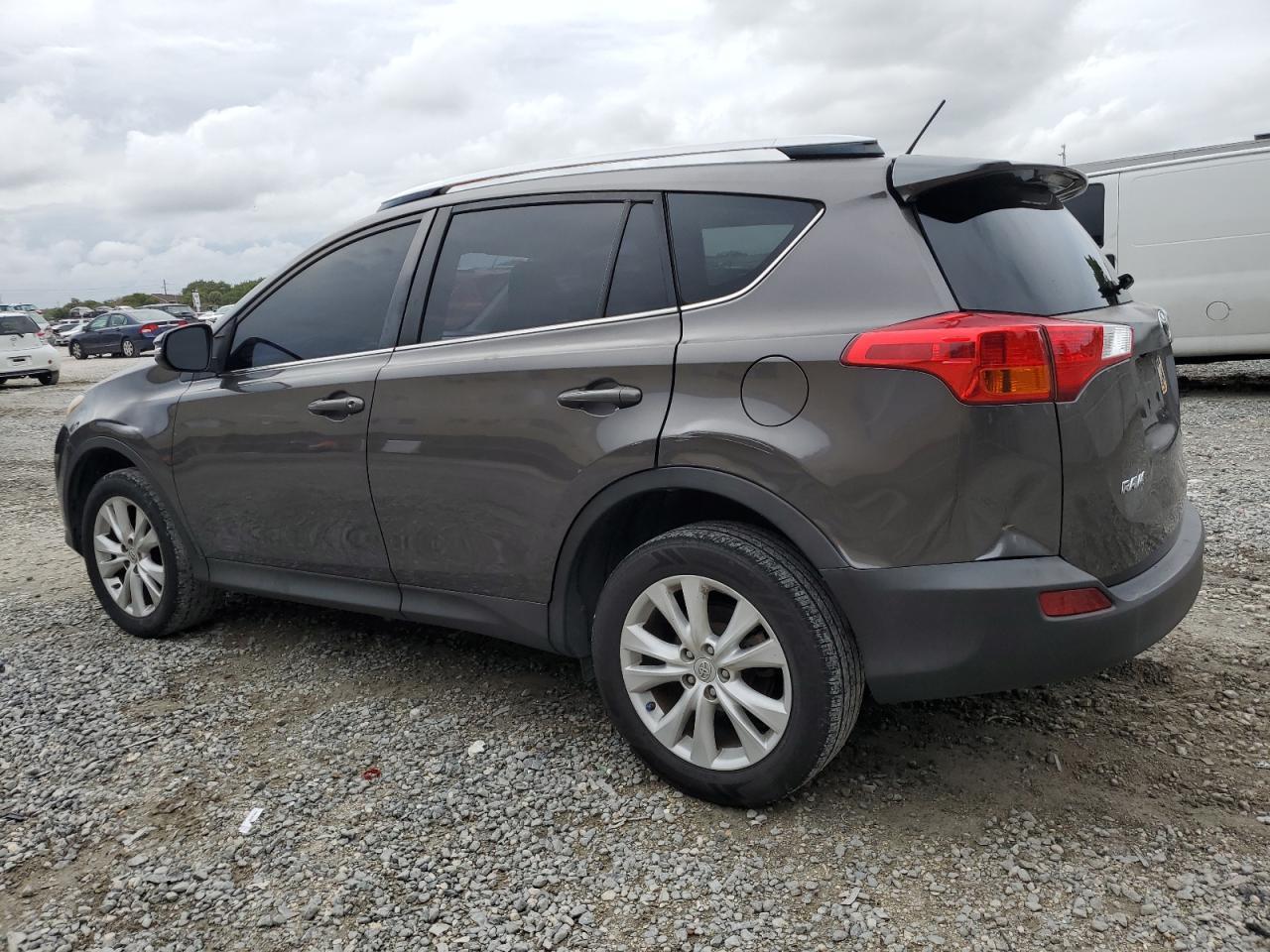 2013 TOYOTA RAV4 LIMIT - Image 2