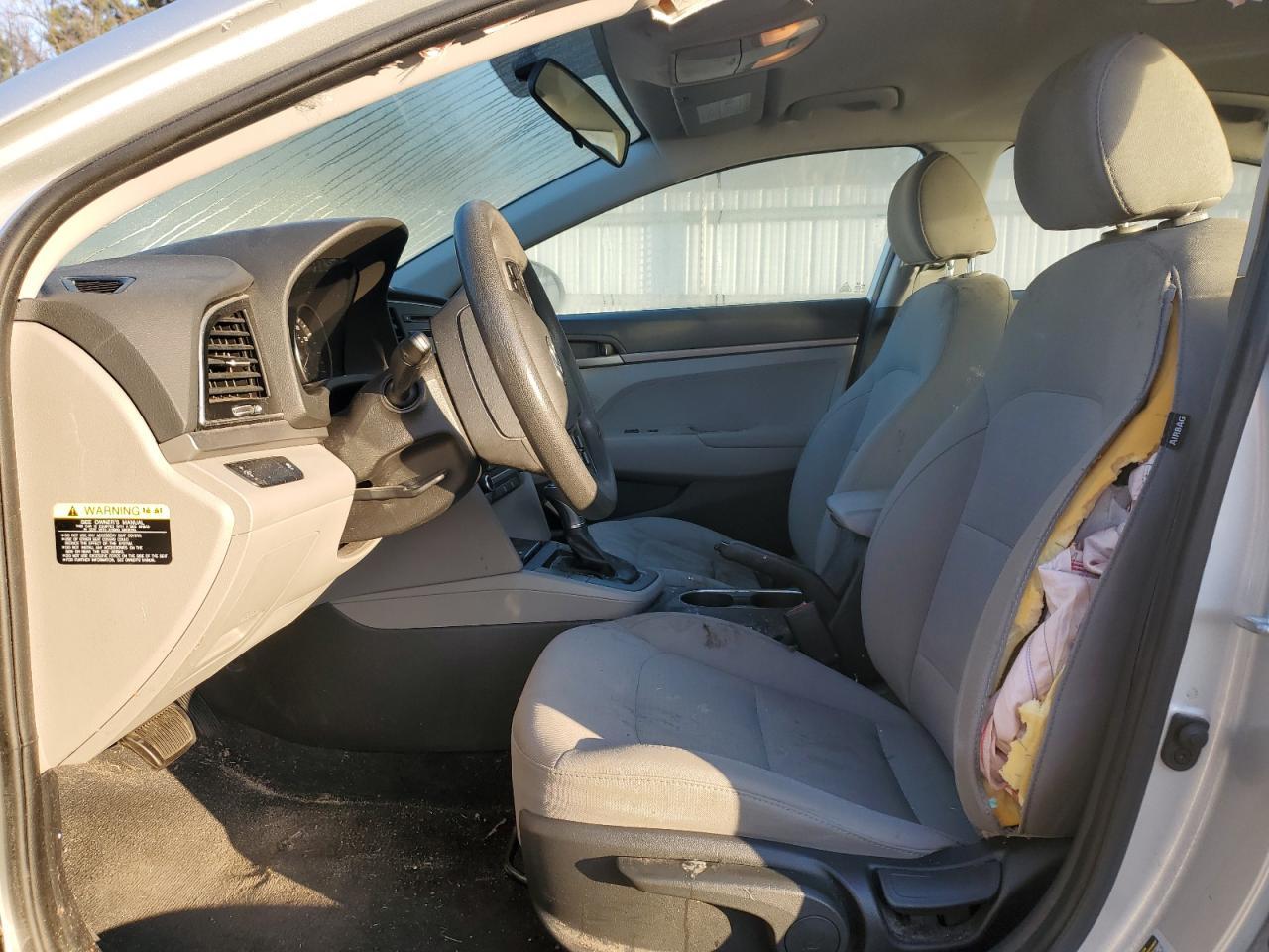 2017 HYUNDAI ELANTRA SE - Фото 7