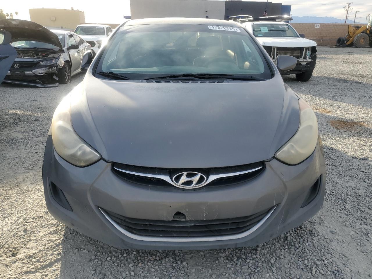 2013 HYUNDAI ELANTRA GL - Image 5