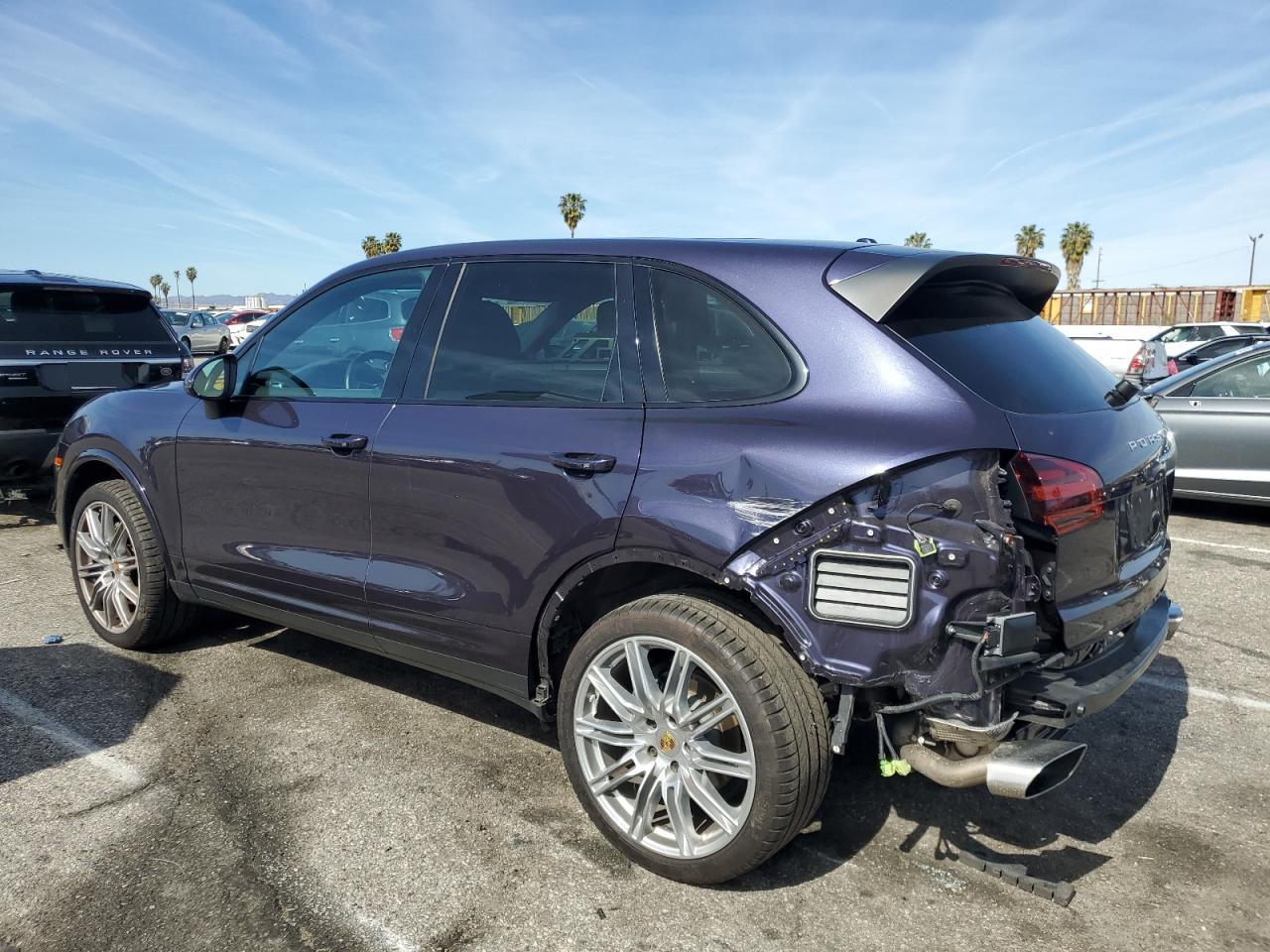 2018 PORSCHE CAYENNE - Image 2