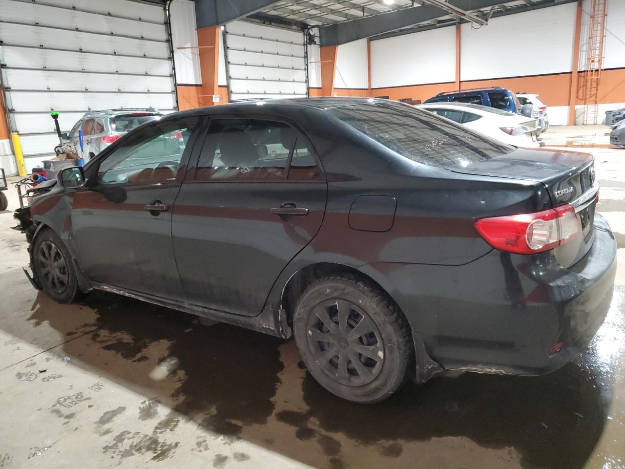 2013 TOYOTA COROLLA BA - Фото 2
