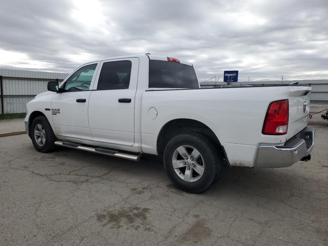 2019 RAM 1500 CLASS - Image 2