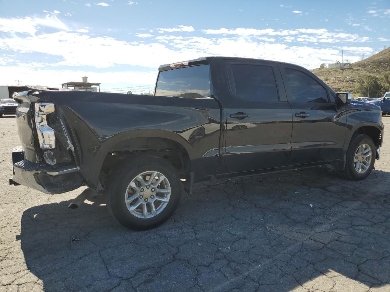 2023 CHEVROLET SILVERADO - Фото 3