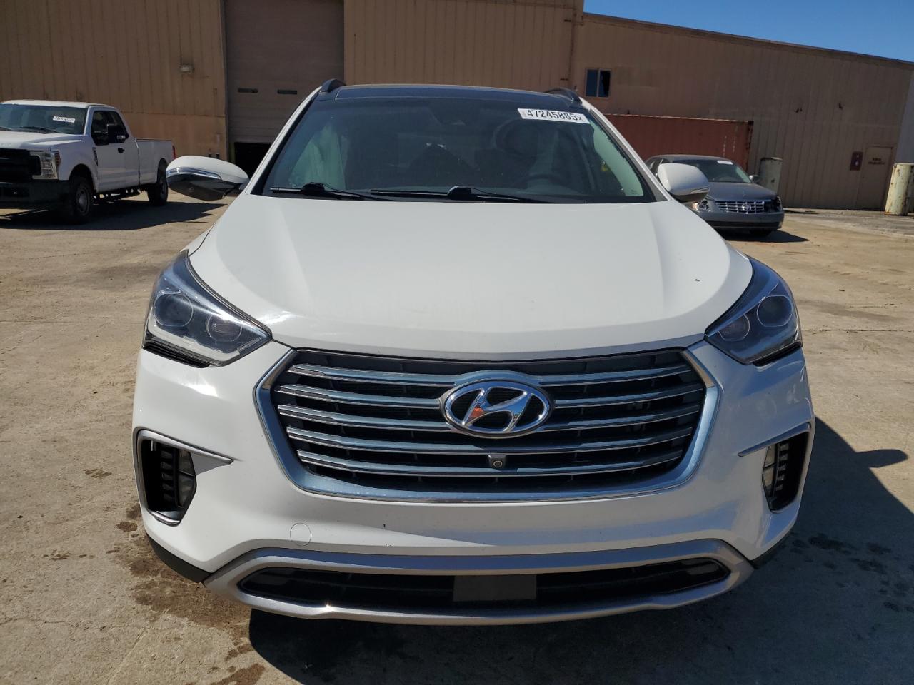 2017 HYUNDAI SANTA FE S - Image 5