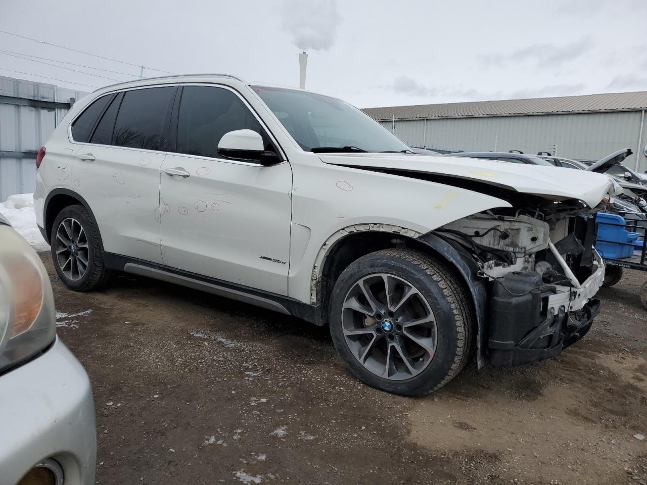 2016 BMW X5 XDRIVE3 - Фото 4