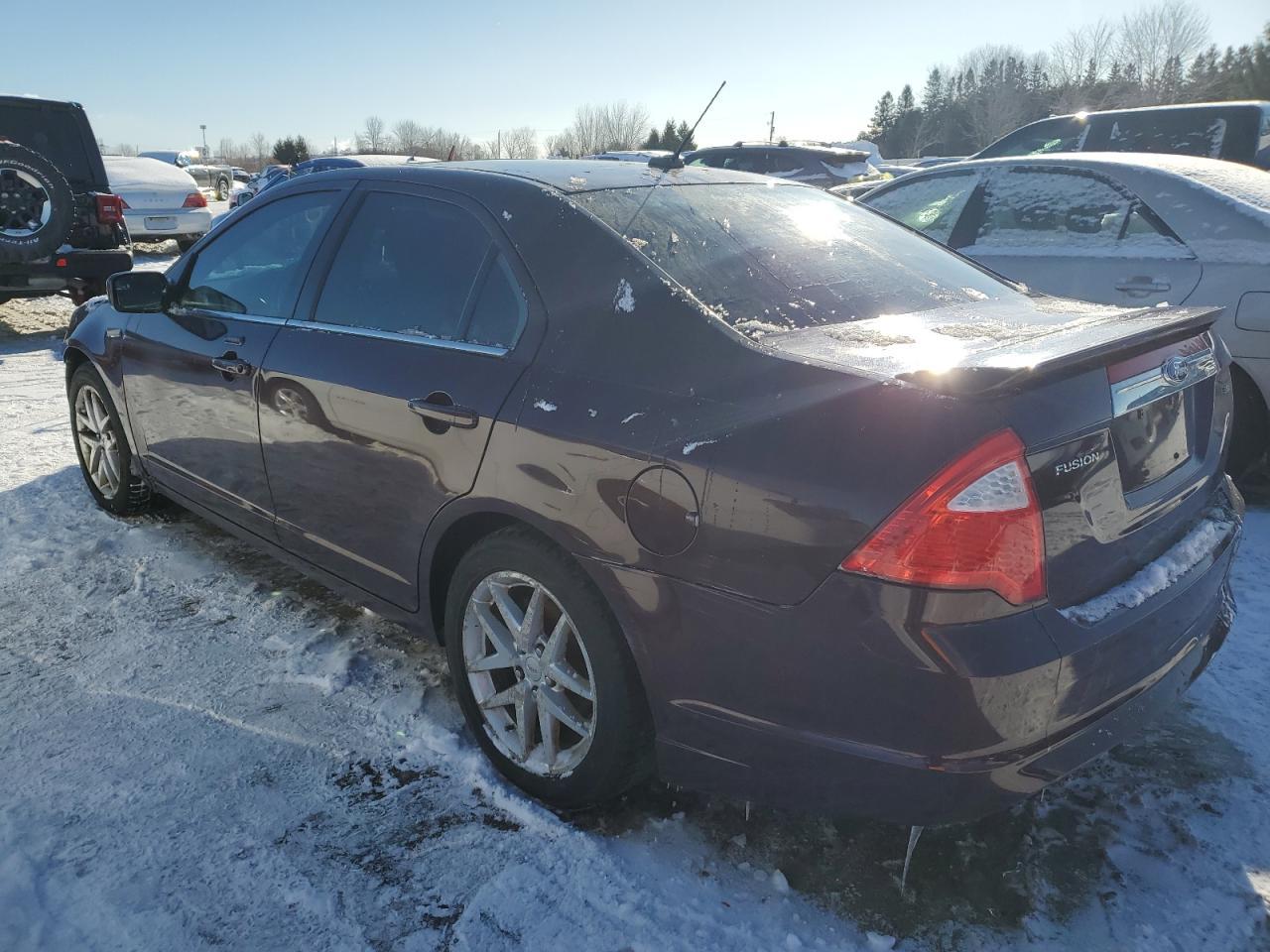 2012 FORD FUSION SEL - Image 2