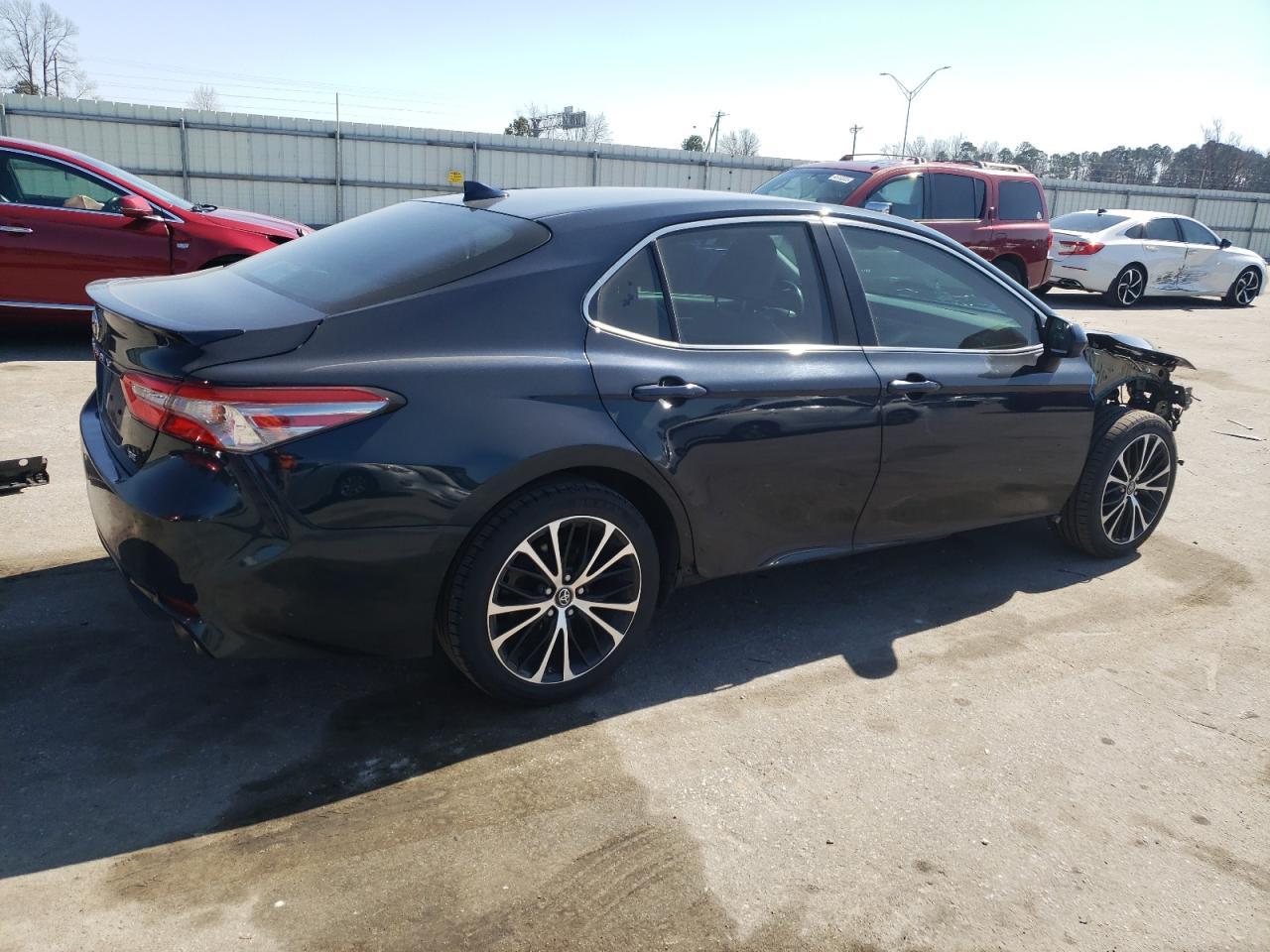 2019 TOYOTA CAMRY L - Image 3