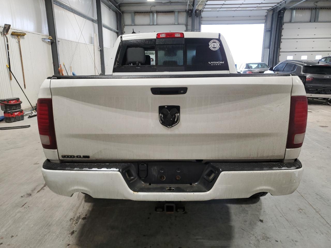 2014 RAM 1500 SPORT - Фото 6