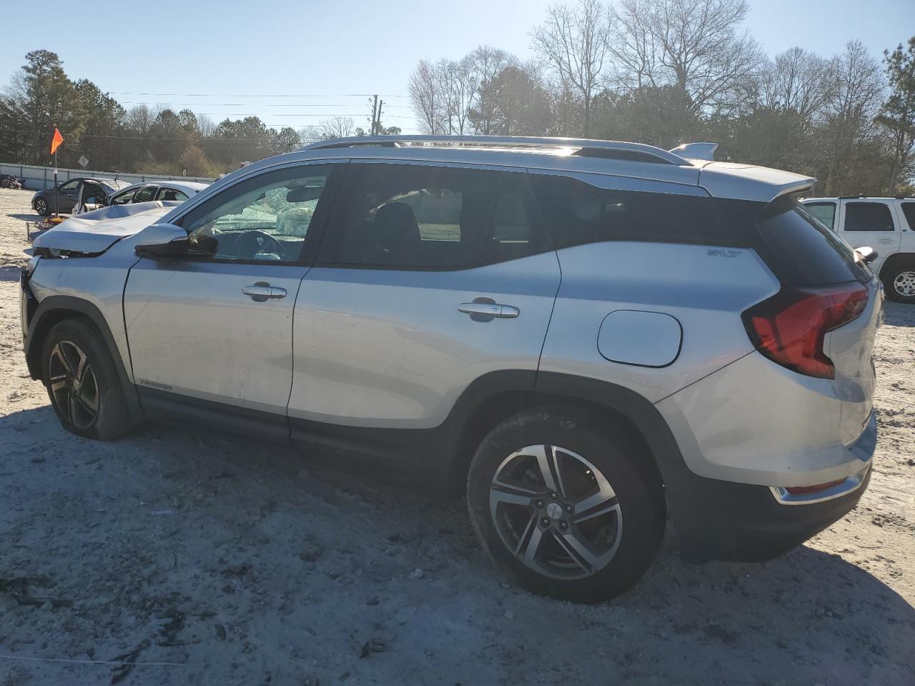 2019 GMC TERRAIN SL - Image 2